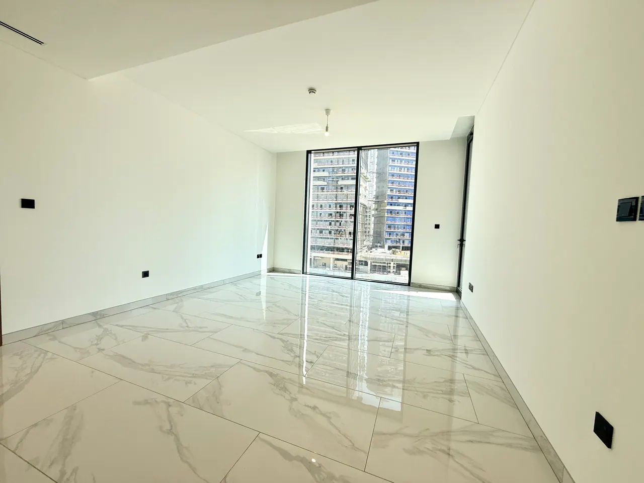 2.5BR in Crest Grande