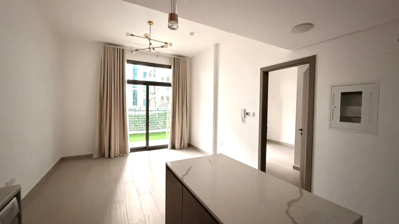 1BR in Laya Heights