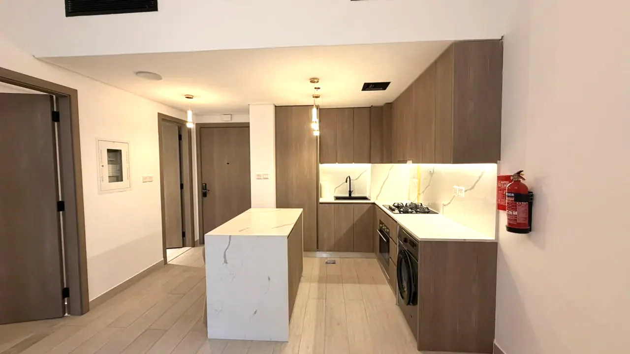 1BR in Laya Heights