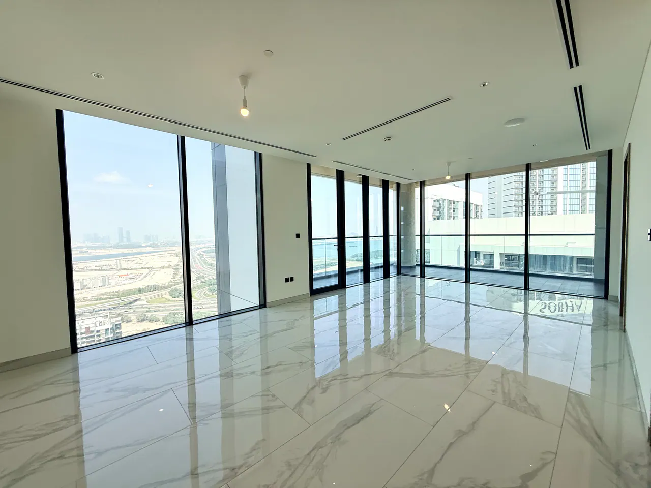 4.5BR in Crest Grande