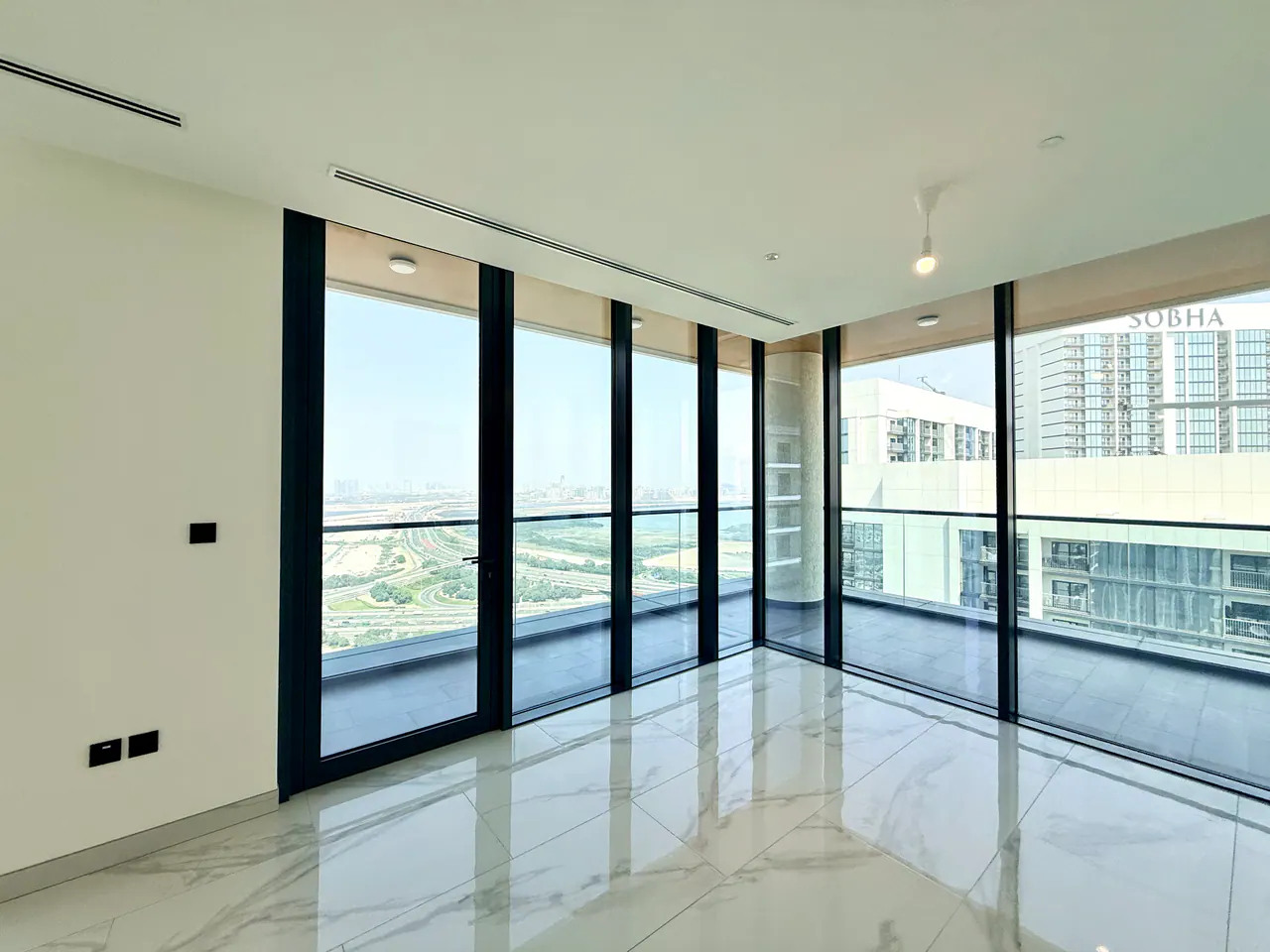 4.5BR in Crest Grande