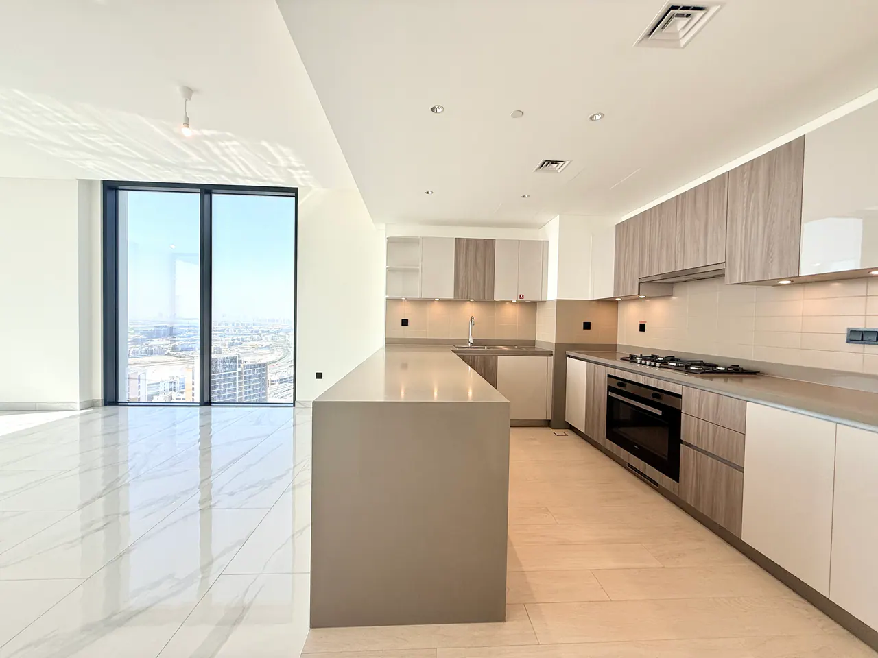 3.5BR in Crest Grande